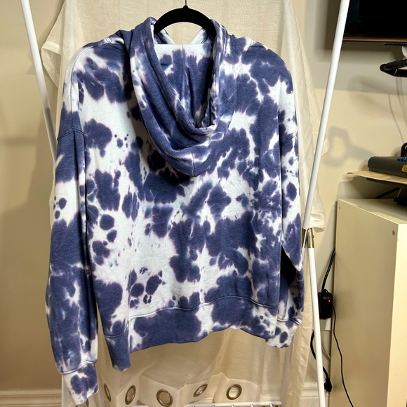 Aeropostale Hoodie - Picture 2 of 3